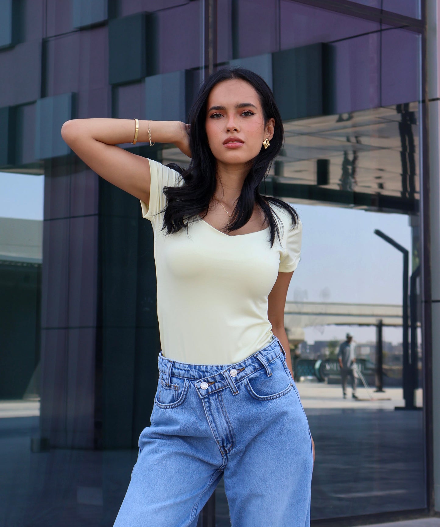 BUTTER YELLOW -SQUARE NECK SHORT SLEEVED BASIC TOP