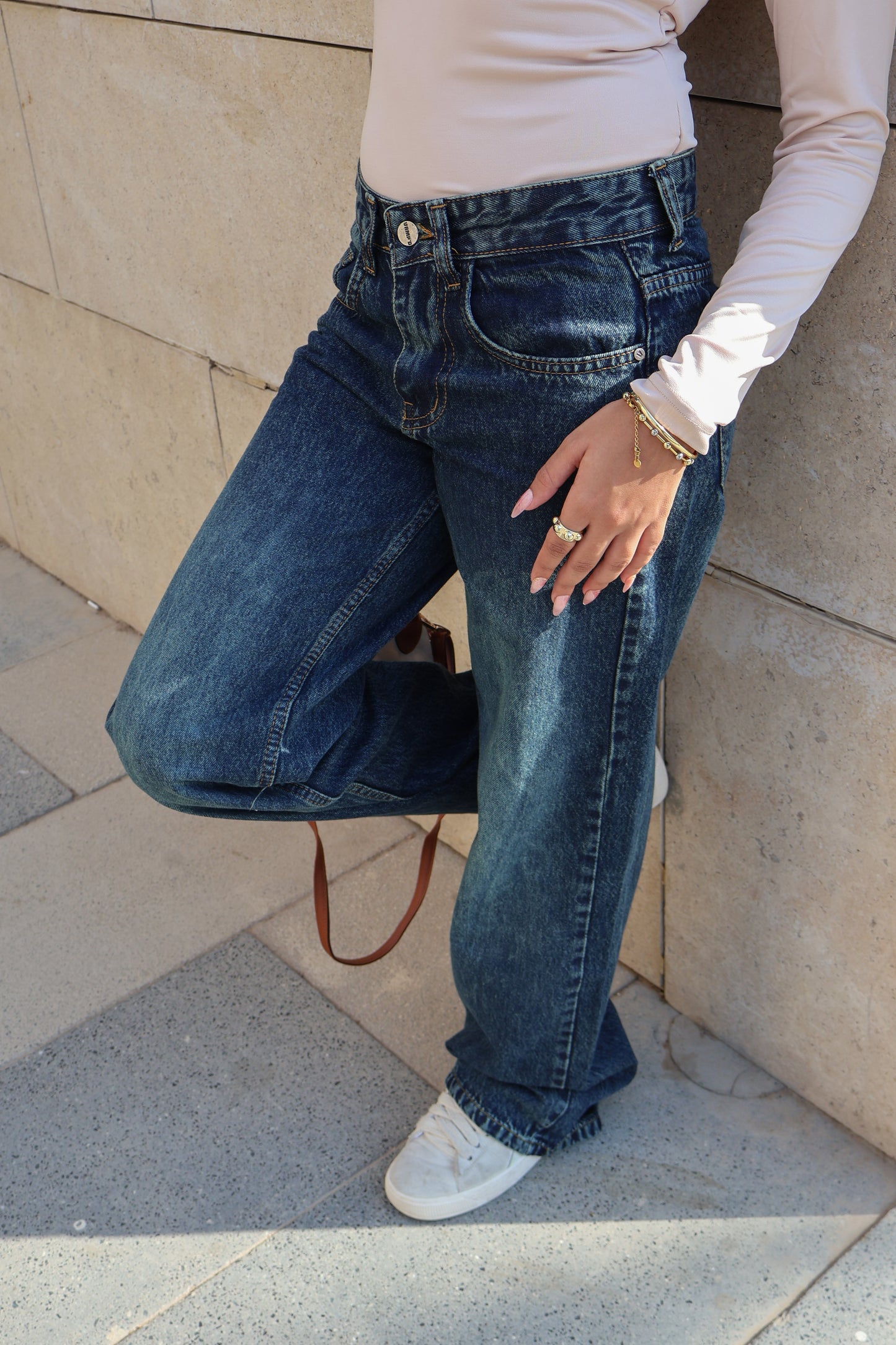 BLUE GREEN LOW-WAIST STRAIGHT LEG DENIM