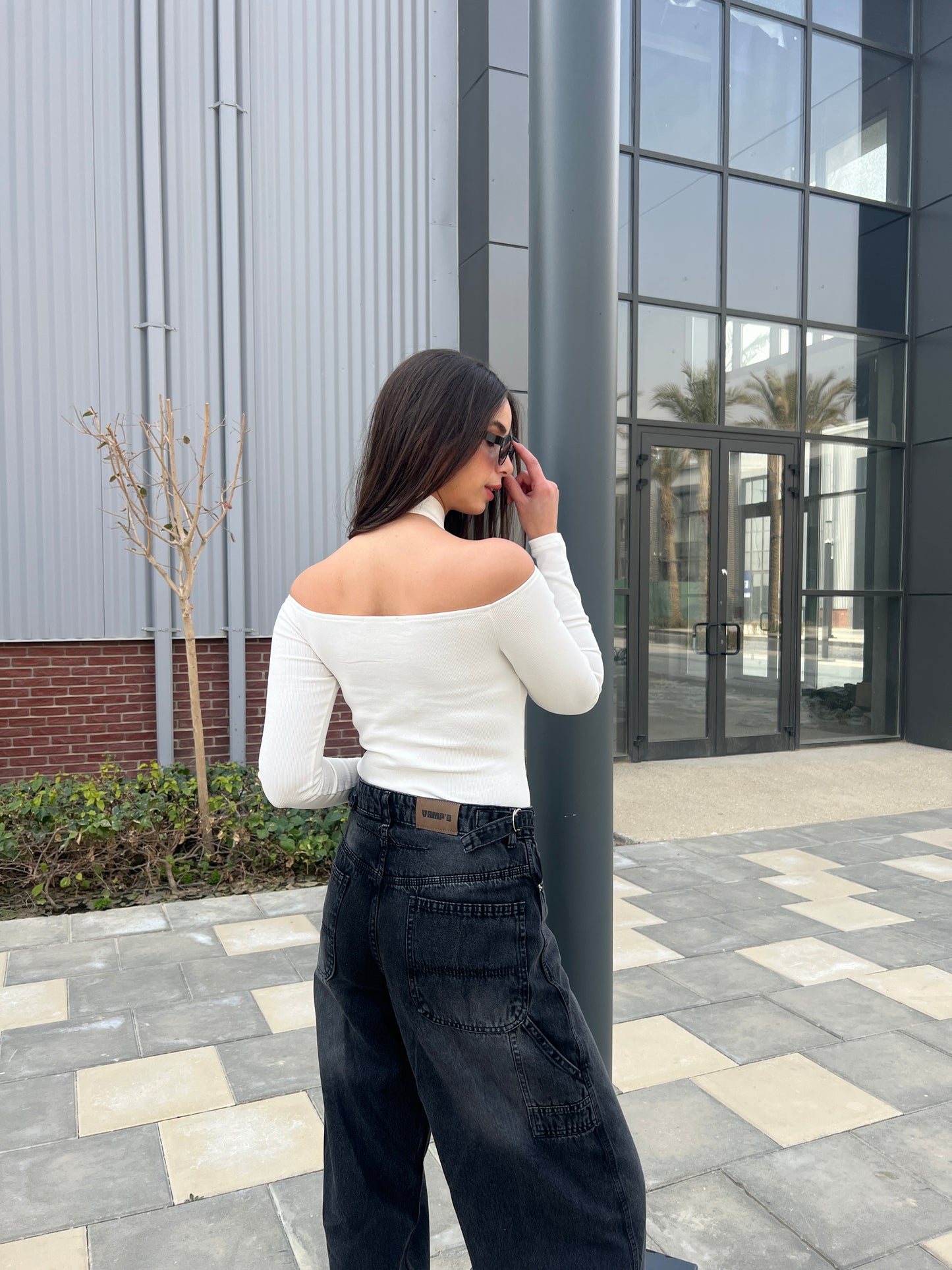 OFF-WHITE CRISS-CROSS TOP