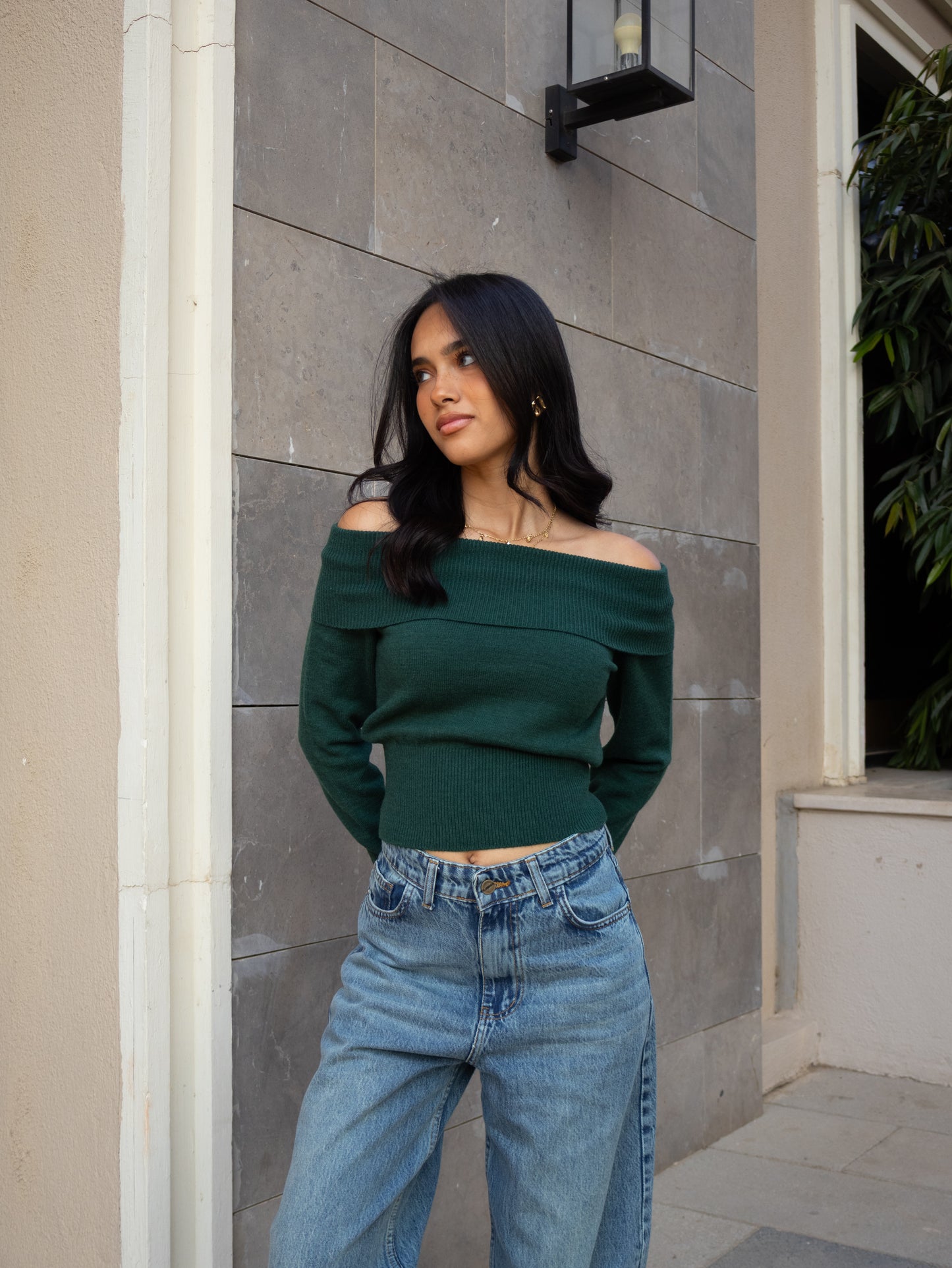 GREEN KNITTED OFF-SHOULDER TOP
