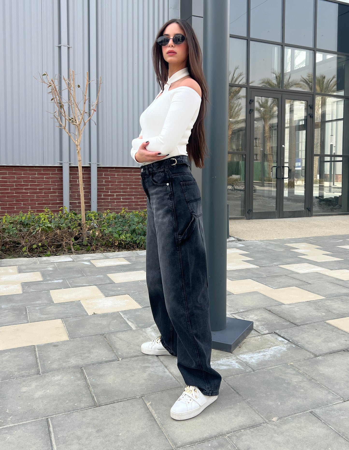 BLACK ADJUSTABLE BALLOON FIT DENIM