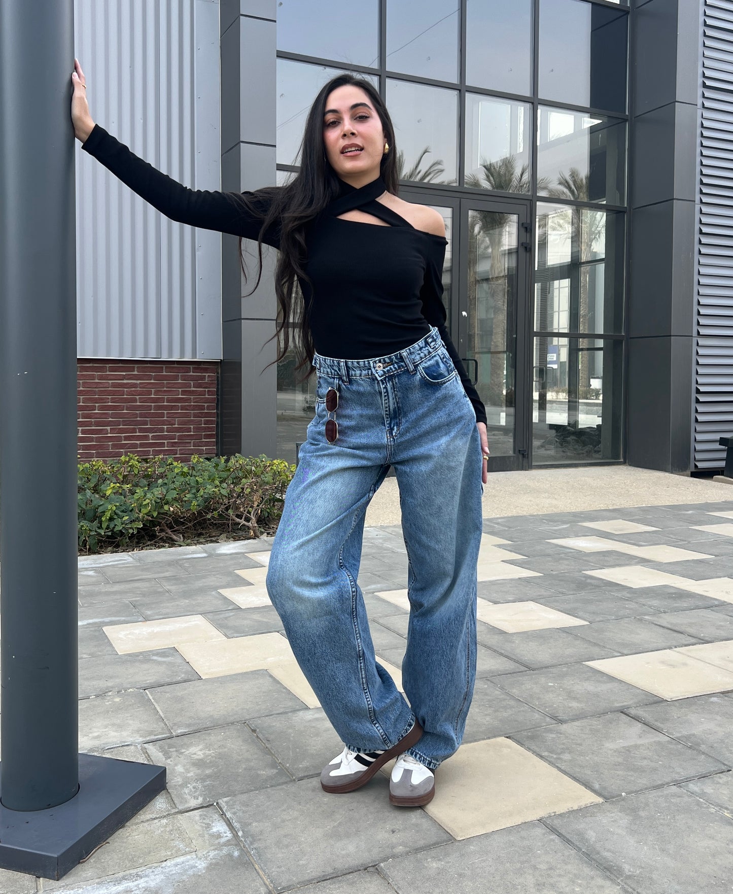 BLUE ADJUSTABLE BALLOON FIT DENIM