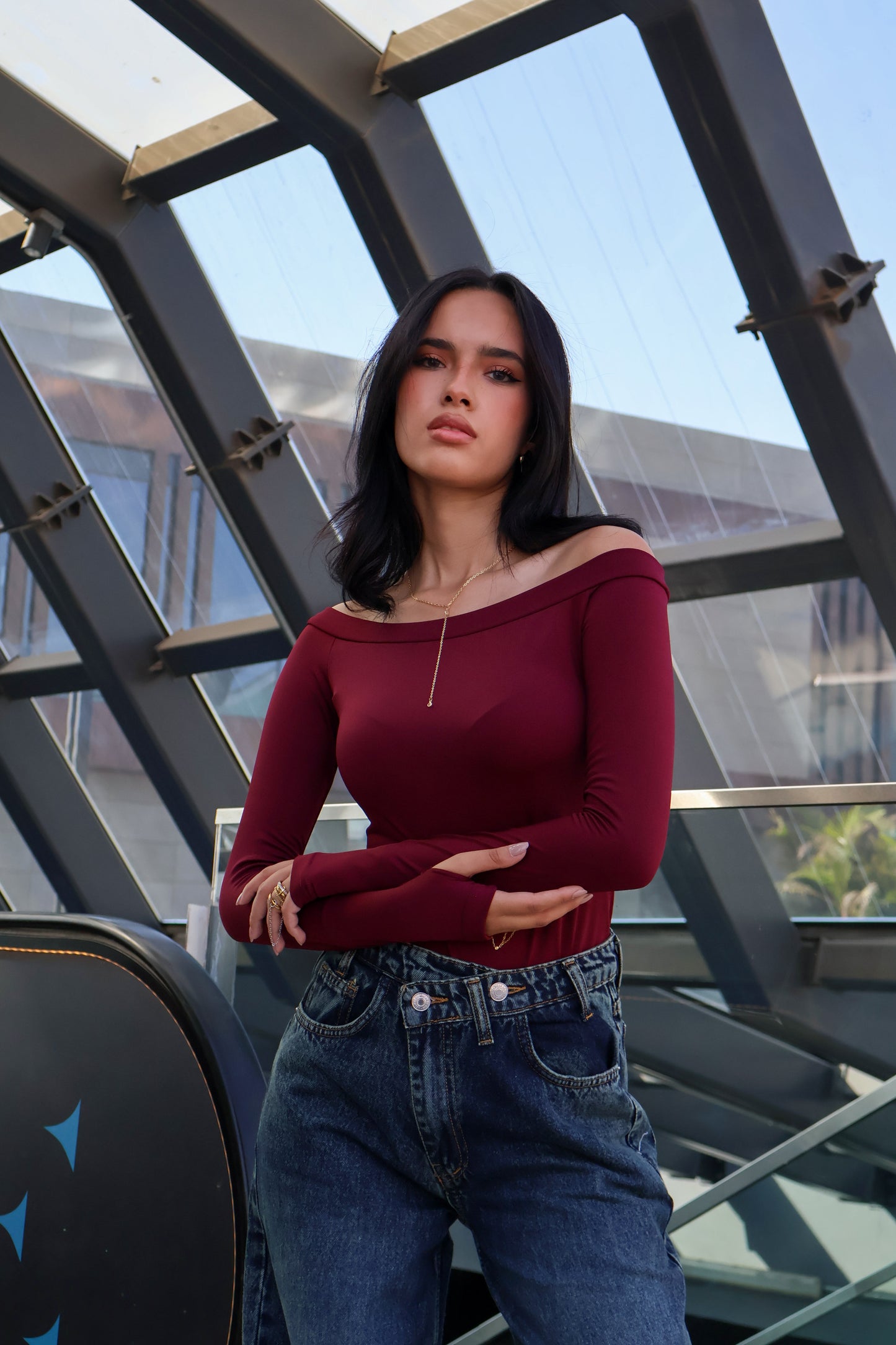 BURGUNDY OFF SHOULDERS BASIC TOP