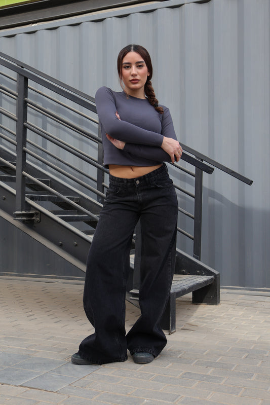 BLACK LOW-WAIST WIDE LEG DENIM