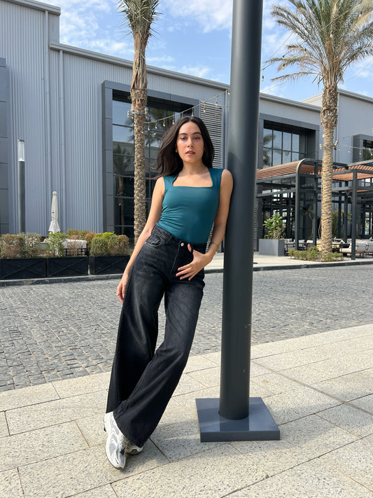 PETROL GREEN SQUARE NECK BASIC TOP