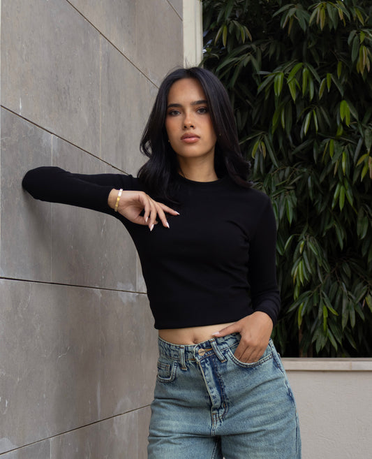 BLACK RIBBED COTTON CREWNECK BASIC TOP