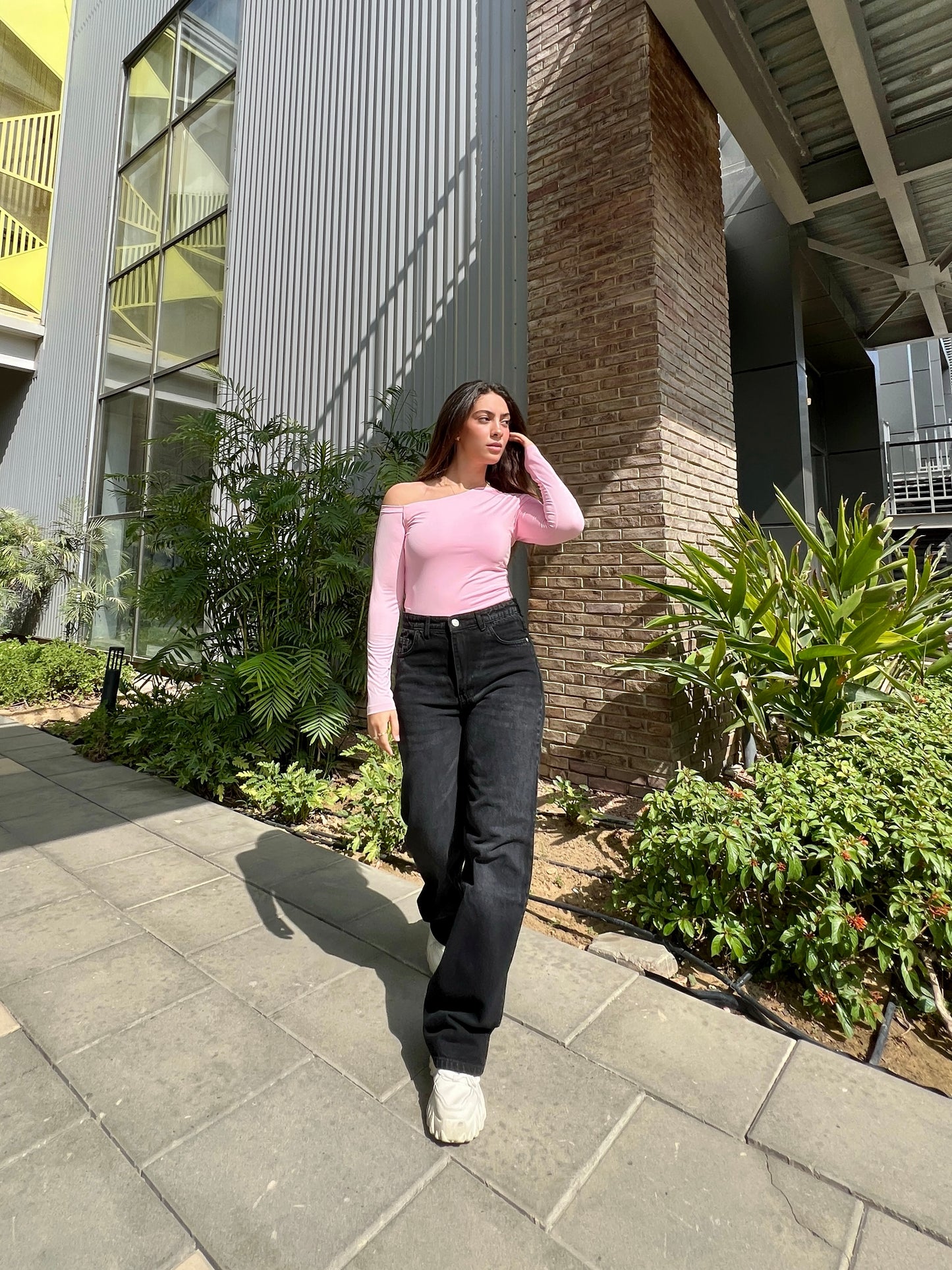BABY PINK ONE-SHOULDER BASIC TOP