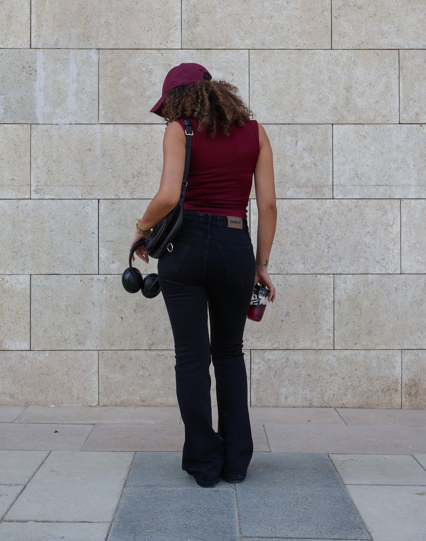 BLACK HIGH-WAIST FLARE DENIM