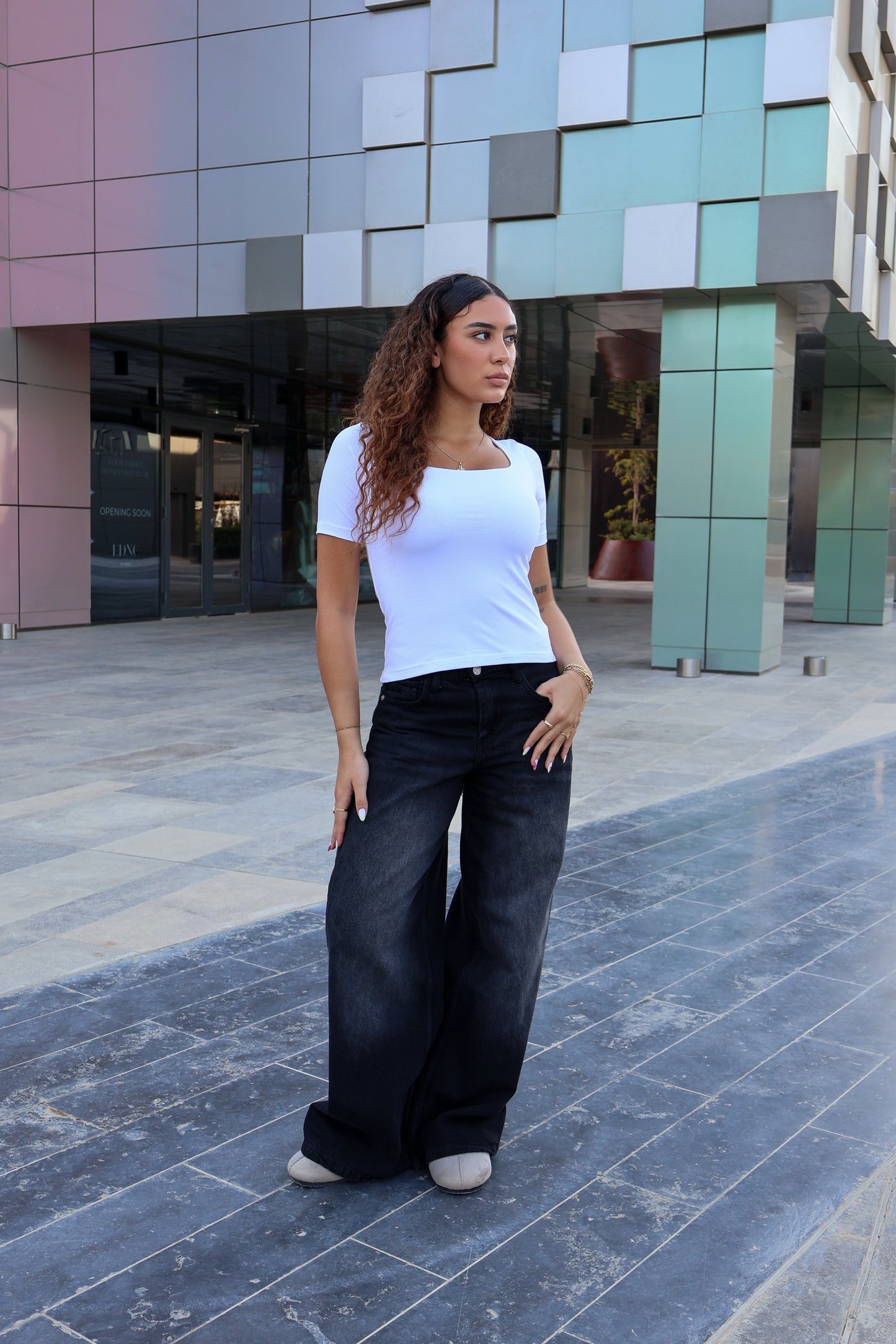 WHITE COTTON SQUARE-NECK TOP
