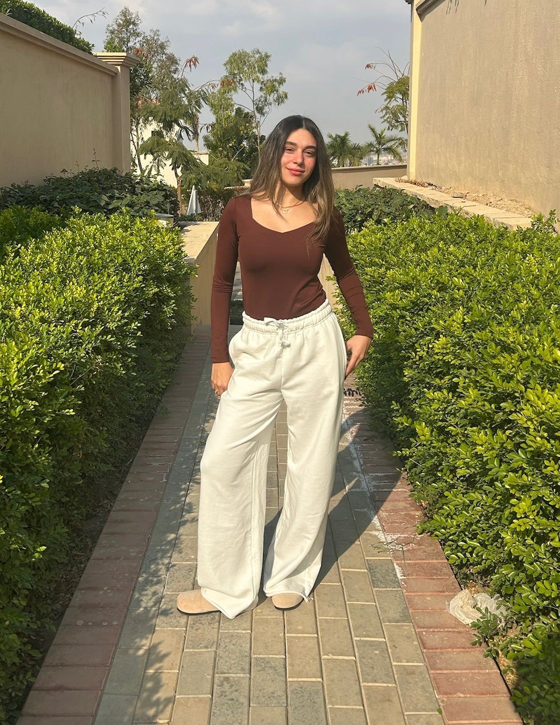 SQUARE NECK LONG-SLEEVE BASIC TOP