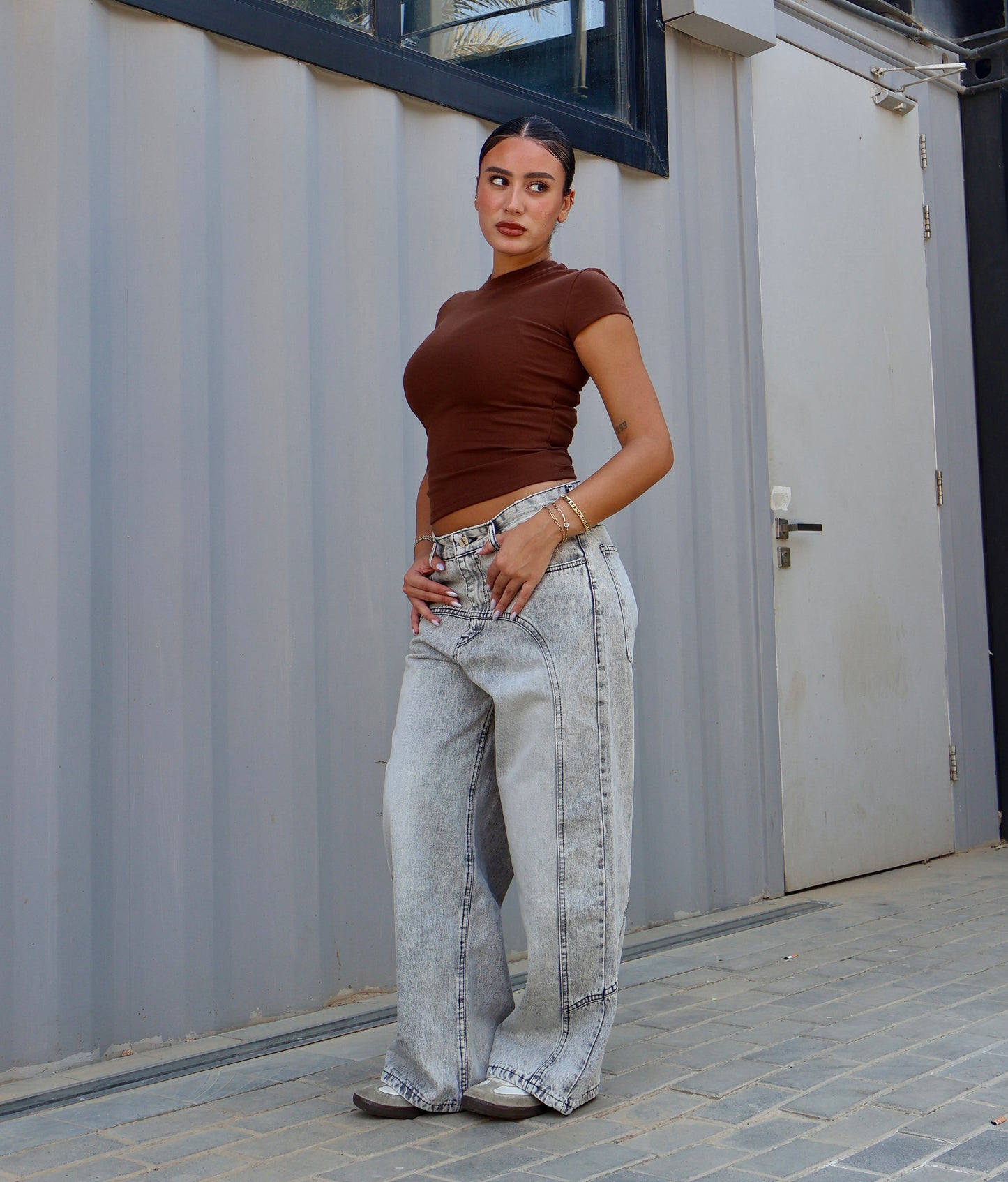 GRAY LOW-WAIST SUPER BAGGY DENIM