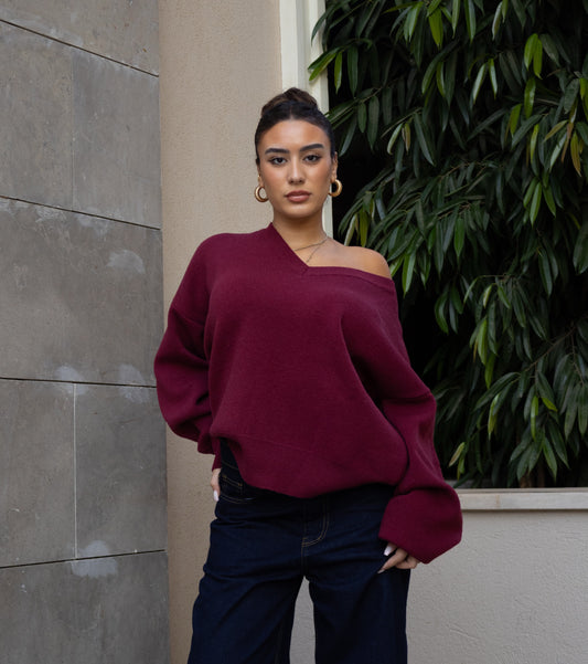 BURGUNDY OVERSIZED V-NECK SWEATER